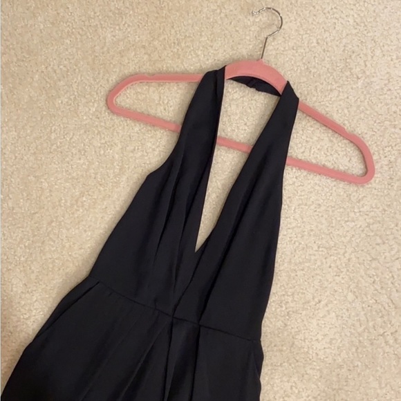 ♠️ASTR, Beautiful,Remantic Black Backless Halter Jumpsuit, POCKETS! Size S - Picture 9 of 13